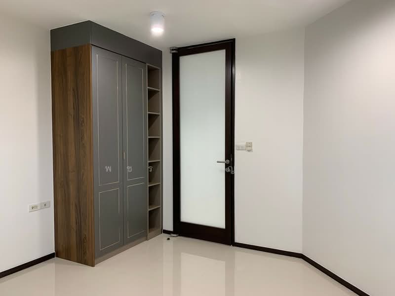 Central City East Tower, Bangkok, 1/121 East tower, Bang Na, Bangkok, 2 Bedrooms, 116 sqm, Condo For Rent, by พชร ชาญศิริ, 500440147 - DDproperty.com