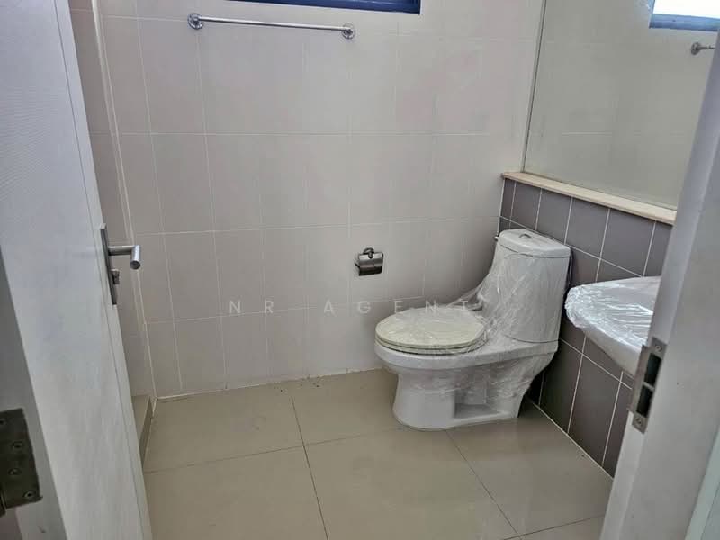 Baan Klang Muang Ngamwongwan : บ้านกลางเมือง งามวงศ์วาน, กรุงเทพ, ซอย งามวงศ์วาน 47 แยก 6-11, ทุ่งสองห้อง, หลักสี่, กรุงเทพ, 135 ตร.ม., ทาวน์เฮ้าส์ ขาย, โดย NR AGENT, 500440152 - DDproperty.com