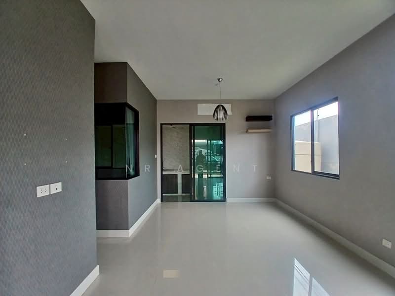 Siri Place Prachauthit 90 : สิริ เพลส ประชาอุทิศ 90, สมุทรปราการ, นาเกลือ, พระสมุทรเจดีย์, สมุทรปราการ, 97 ตร.ม., ทาวน์เฮ้าส์ ขาย, โดย NR AGENT, 500440156 - DDproperty.com