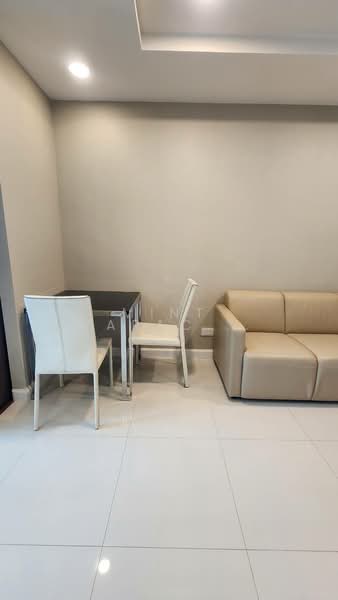 The Metropolis Samrong Interchange, Samut Prakan, 954 Sukhumvit Road, Samrong Nua, Muang Samut Prakarn, Samut Prakan, 1 Bedroom, 35 sqm, Condo For Rent, by Mint Warachaya, 500440166 - DDproperty.com