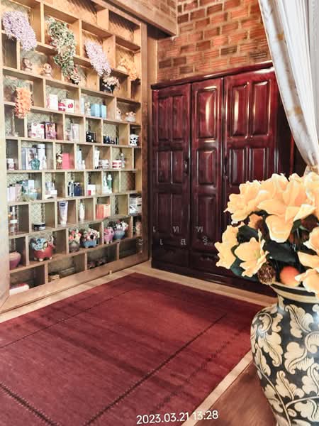 Luxury two-storey home with a private lift. 8.9M THB, ready to transfer, Chiang Mai, San Klang, San Kamphaeng, Chiang Mai, 3 Bedrooms, 300 sqm, Single Detached House For Sale, by พรเทพ ทัศน์ประเสริฐสิน, 500440169 - DDproperty.com