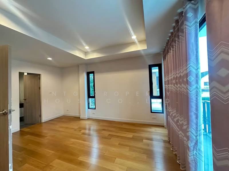Supalai Essence Ladprao, Bangkok, Soi Ladprao 107, Khlong Chan, Bang Kapi, Bangkok, 4 Bedrooms, 243 sqm, Single Detached House For Rent, by NTG Property House Co.,Ltd., 500440179 - DDproperty.com