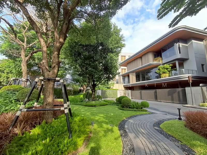 BuGaan Rama 9-Meng Jai, Bangkok, Soi Sahakanpramoon, Wang Thonglang, Bangkok, 4 Bedrooms, 522 sqm, Single Detached House For Rent, by Tittayaporn Kim (Jenny), 500440228 - DDproperty.com