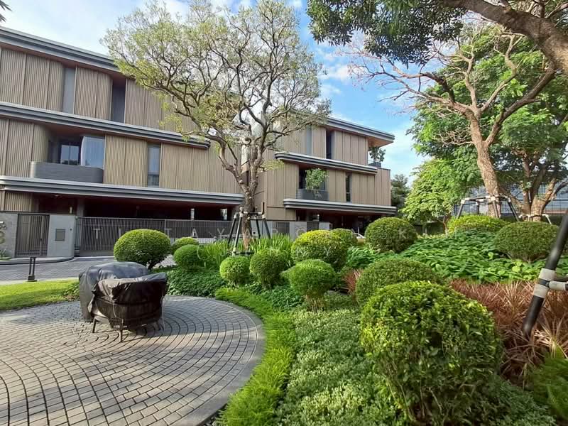 BuGaan Rama 9-Meng Jai, Bangkok, Soi Sahakanpramoon, Wang Thonglang, Bangkok, 4 Bedrooms, 522 sqm, Single Detached House For Rent, by Tittayaporn Kim (Jenny), 500440228 - DDproperty.com