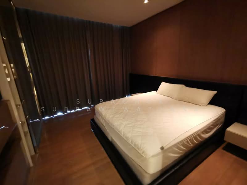 Saladaeng Residences, Bangkok, 29/1 North Sathorn Road, Silom, Bang Rak, Bangkok, 2 Bedrooms, 120 sqm, Condo For Rent, by Supachok Subrawewattana, 500440232 - DDproperty.com