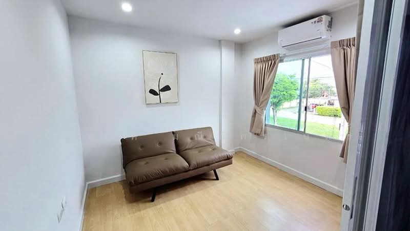 Townplus On Nut, Bangkok, On Nut - Ladkrabang Road, Lat Krabang, Bangkok, 3 Bedrooms, 160 sqm, Townhouse For Rent, by นัฐพงค์ มณีอัครเนตร, 500440260 - DDproperty.com