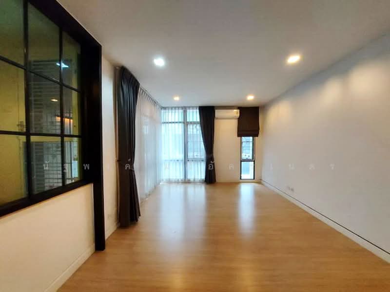 Plex Bangna, Samut Prakan, 90/239 Burapha Withi Expressway, Bang Kaeo, Bang Plee, Samut Prakan, 3 Bedrooms, 200 sqm, Townhouse For Rent, by นัฐพงค์ มณีอัครเนตร, 500440267 - DDproperty.com
