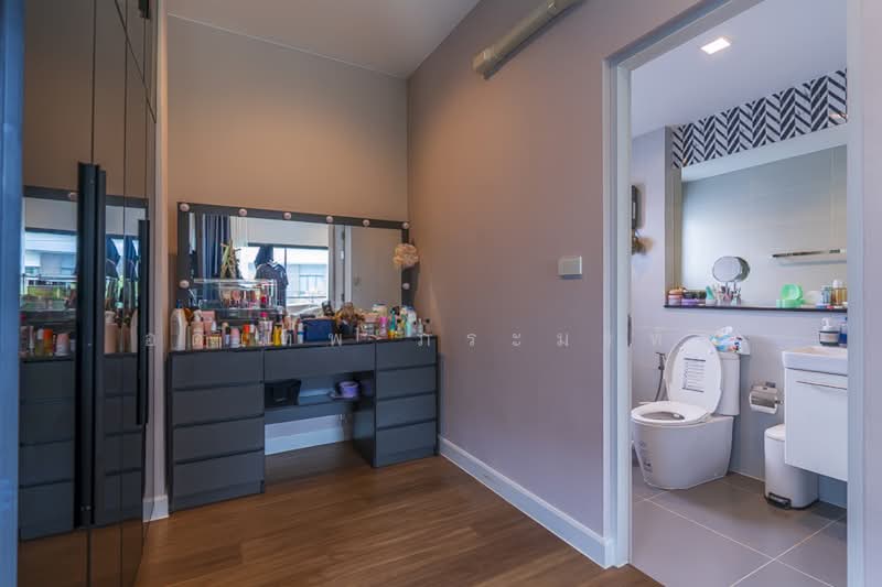 VENUE ID Petchkasem 81, Bangkok, Macharoen Road, Nong Kang Plu, Nong Khaem, Bangkok, 4 Bedrooms, 210 sqm, Single Detached House For Sale, by อดิเทพ ภระมรทัต, 500440295 - DDproperty.com