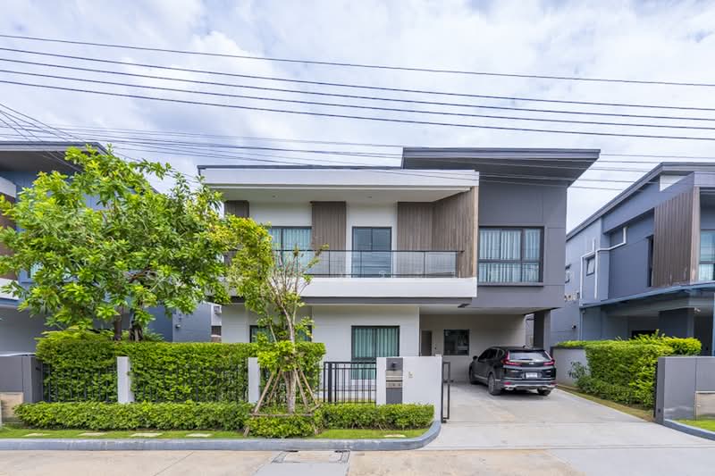 VENUE ID Petchkasem 81, Bangkok, Macharoen Road, Nong Kang Plu, Nong Khaem, Bangkok, 4 Bedrooms, 210 sqm, Single Detached House For Sale, by อดิเทพ ภระมรทัต, 500440295 - DDproperty.com