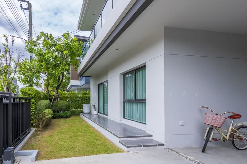 VENUE ID Petchkasem 81, Bangkok, Macharoen Road, Nong Kang Plu, Nong Khaem, Bangkok, 4 Bedrooms, 210 sqm, Single Detached House For Sale, by อดิเทพ ภระมรทัต, 500440295 - DDproperty.com
