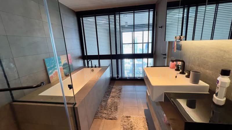 The Lofts Asoke, Bangkok, Sukhumvit 21 Road, Khlongtoei Nua, Watthana, Bangkok, 2 Bedrooms, 120 sqm, Condo For Sale, by Simon Decalf, 500440320 - DDproperty.com