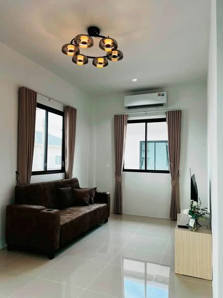 ให้เช่าบ้านเดี่ยว ม.เดอะวิลเลจ8 นิคมพัฒนา ระยอง, Rayong, Nikhom Pattana, Rayong, 2 Bedrooms, 100 sqm, Single Detached House For Rent, by Dusit Saengfa, 500440324 - DDproperty.com