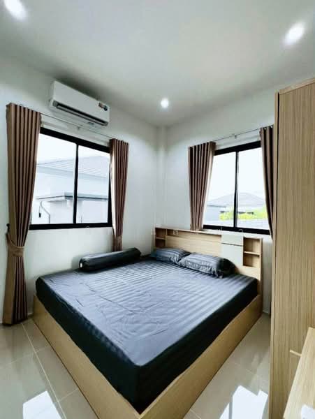ให้เช่าบ้านเดี่ยว ม.เดอะวิลเลจ8 นิคมพัฒนา ระยอง, Rayong, Nikhom Pattana, Rayong, 2 Bedrooms, 100 sqm, Single Detached House For Rent, by Dusit Saengfa, 500440324 - DDproperty.com