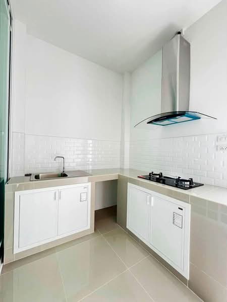 ให้เช่าบ้านเดี่ยว ม.เดอะวิลเลจ8 นิคมพัฒนา ระยอง, Rayong, Nikhom Pattana, Rayong, 2 Bedrooms, 100 sqm, Single Detached House For Rent, by Dusit Saengfa, 500440324 - DDproperty.com