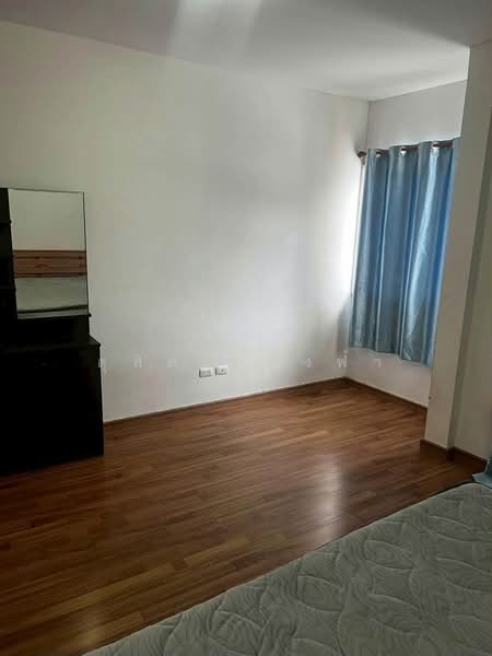 ให้เช่าทาวน์โฮม ม.บูรพา บ่อวิน ศรีราชา, Chon Buri (Pattaya), Bo Win, Si Racha, Chon Buri (Pattaya), 3 Bedrooms, 80 sqm, Townhouse For Rent, by Dusit Saengfa, 500440340 - DDproperty.com