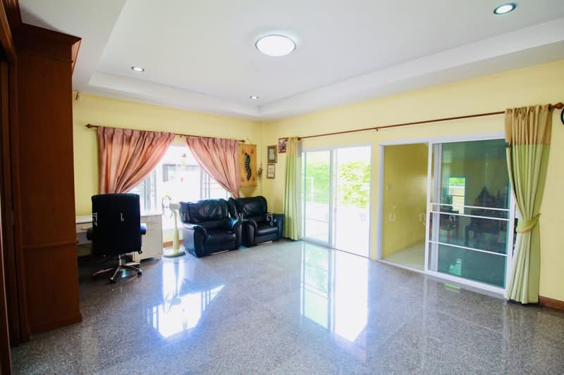 Baan Suan Suksiri Rayong, Rayong, Noen Phra, Muang Rayong, Rayong, 5 Bedrooms, 290 sqm, Single Detached House For Sale, by สุเทพ พสุวณิชย์กุล, 500440359 - DDproperty.com