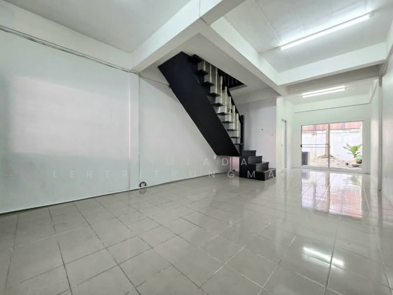 Baan Tuangthong 6, Bangkok, Bang Bon, Bangkok, 3 Bedrooms, 170 sqm, Townhouse For Rent, by Pimlada Lertritrungmanee, 500440365 - DDproperty.com