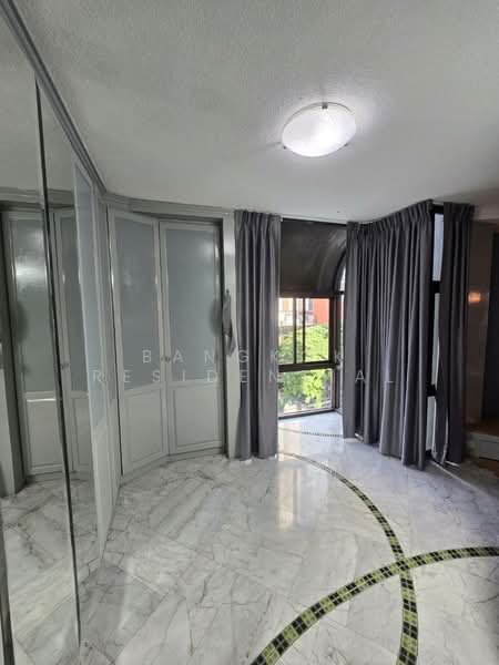 Sithakarn Condominium : สิทธาคาร คอนโดมิเนี่ยม, กรุงเทพ, 19 22 ซอย ชิดลม, ลุมพินี, ปทุมวัน, กรุงเทพ, 245 ตร.ม., คอนโด ขาย, โดย Bangkok Residential, 500440381 - DDproperty.com