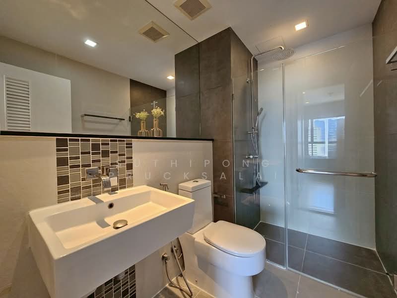 Urbano Absolute Sathon-Taksin, Bangkok, 345 Charoen Nakhon 14/2 Alley, Khlong Ton Sai, Khlong San, Bangkok, 1 Bedroom, 38 sqm, Condo For Rent, by Suthipong Prucksalai, 500440387 - DDproperty.com