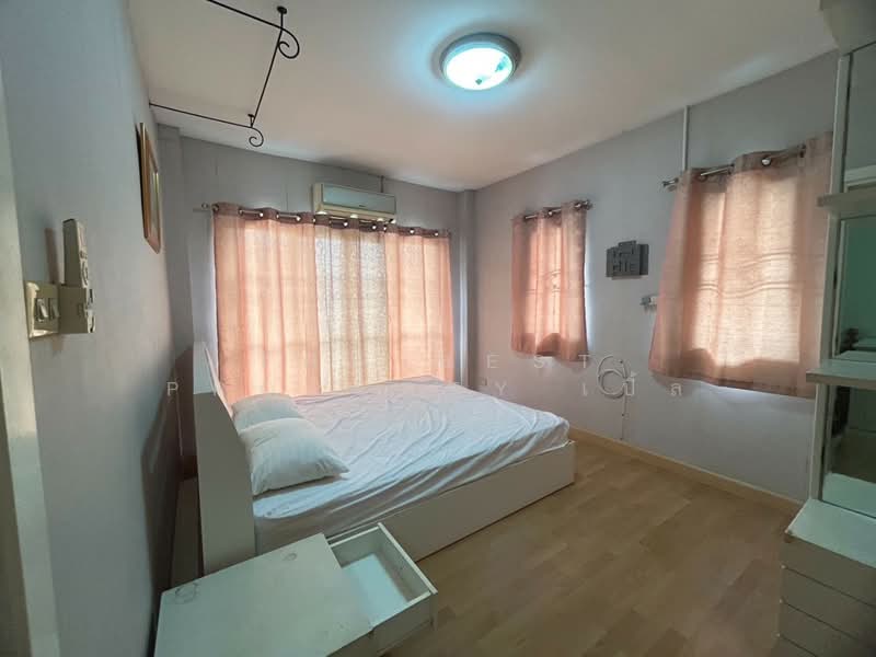 ปาล์มการ์เด้นวิลล่า แหลมฉบัง, Chon Buri (Pattaya), Thung Suk La, Si Racha, Chon Buri (Pattaya), 3 Bedrooms, 160 sqm, Single Detached House For Sale, by The Best Property เปิ้ล, 500440391 - DDproperty.com