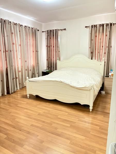 Pruksa Town Serenity 2 Petchkasem 81, Bangkok, Petchkasem Road, Nong Kham, Nong Khaem, Bangkok, 3 Bedrooms, 124 sqm, Single Detached House For Sale, by HOME Real Estate Service, 500440403 - DDproperty.com