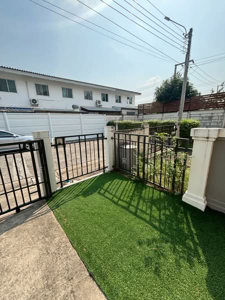 Pruksa Town Serenity 2 Petchkasem 81, Bangkok, Petchkasem Road, Nong Kham, Nong Khaem, Bangkok, 3 Bedrooms, 124 sqm, Single Detached House For Sale, by HOME Real Estate Service, 500440403 - DDproperty.com