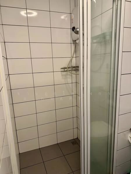 Chapter One ECO Ratchada-Huaikwang, Bangkok, Pracha Uthit Road, Huai Khwang, Bangkok, 2 Bedrooms, 46 sqm, Condo For Sale, by คุณเกียรติ, 500440409 - DDproperty.com