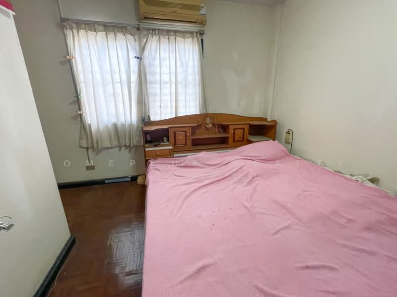 หมู่บ้านพูนสินธานี 1, กรุงเทพ, ลาดกระบัง, กรุงเทพ, 115 ตร.ม., ทาวน์เฮ้าส์ ขาย, โดย HOMEPLUS REALTY - คุณมิรา, 500440421 - DDproperty.com