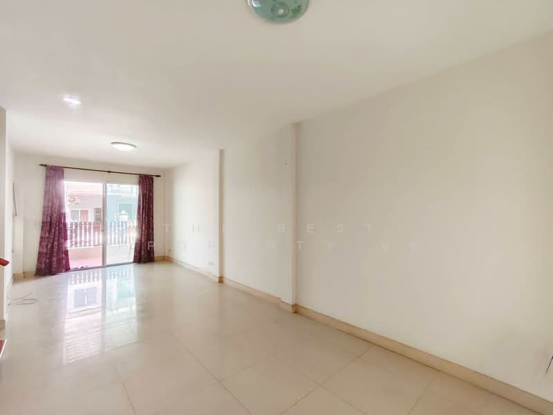 วิสต้า อเวนิว เพชรเกษม81 (Vista Avenue Petchkasem81), Bangkok, Nong Kham, Nong Khaem, Bangkok, 3 Bedrooms, 121 sqm, Townhouse For Sale, by The Best Property นุช, 500440426 - DDproperty.com