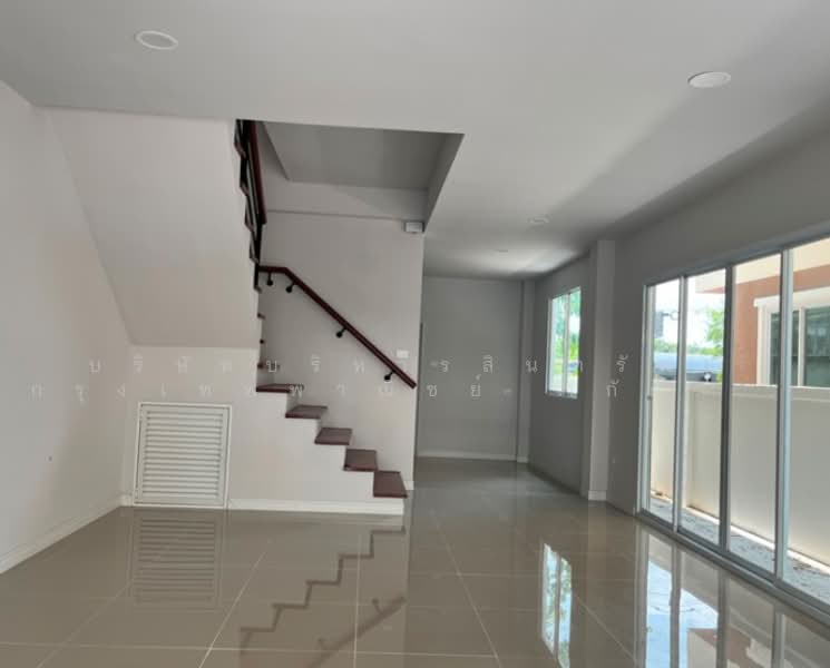 Bann Imumporn Pinklao-Thawee Watthana, Bangkok, Soi Moobann Imumporn, Sala Thammasop, Thawi Watthana, Bangkok, 3 Bedrooms, 304 sqm, Single Detached House For Sale, by Bangkok Commercial Asset Management Com, 500440453 - DDproperty.com