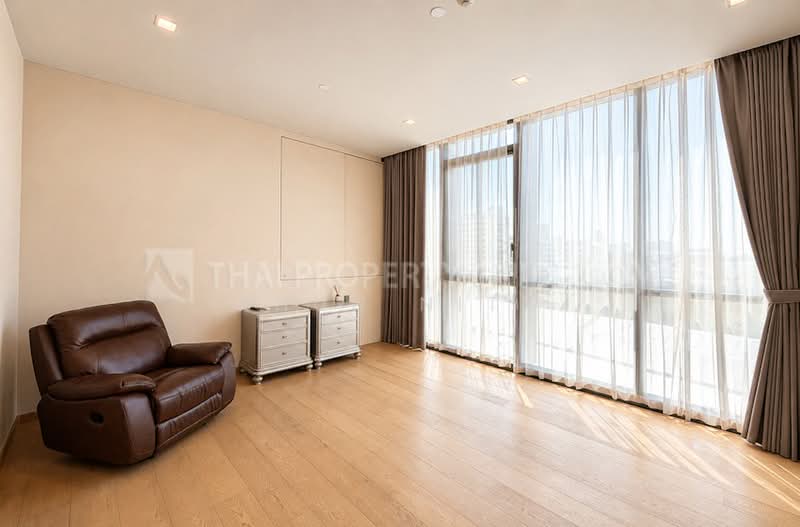The Monument Thonglor, Bangkok, 998 Thonglor Road, Khlong Tan Nua, Watthana, Bangkok, 2 Bedrooms, 125 sqm, Condo For Rent, by Khun Nita, 500440454 - DDproperty.com