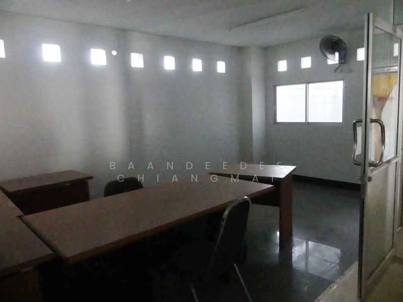 Warehouse for rent near Maejo University, Chiang Mai Rental Price: 38,000 THB / month No.11H669, Chiang Mai, Pa Phai, San Sai, Chiang Mai, , 200 sqm, Warehouse/Factory For Rent, by Baandeedee Chiangmai, 500440468 - DDproperty.com