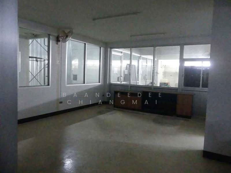 Warehouse for rent near Maejo University, Chiang Mai Rental Price: 38,000 THB / month No.11H669, Chiang Mai, Pa Phai, San Sai, Chiang Mai, , 200 sqm, Warehouse/Factory For Rent, by Baandeedee Chiangmai, 500440468 - DDproperty.com