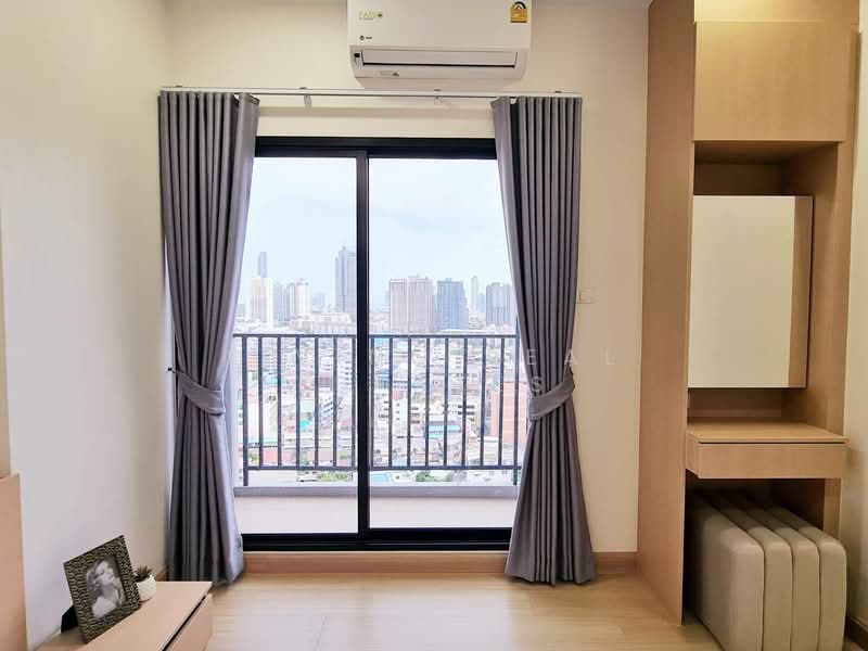 Supalai Loft Prajadhipok-Wongwian Yai : ศุภาลัย ลอฟท์ ประชาธิปก-วงเวียนใหญ่, กรุงเทพ, ถนนประชาธิปก, สมเด็จเจ้าพระยา, คลองสาน, กรุงเทพ, 67 ตร.ม., คอนโด ให้เช่า, โดย Living Real Estates, 500440478 - DDproperty.com