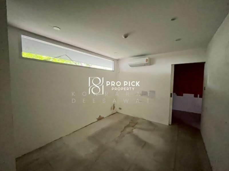PP-00383 For Rent Retail Space 232 sq.m. BTS Thonglor Wattana Bangkok, กรุงเทพ, สุขุมวิท, คลองตันเหนือ, วัฒนา, กรุงเทพ, 232 ตร.ม., พื้นที่ขายของ ให้เช่า, โดย Konrarat Deesawat, 500440484 - DDproperty.com
