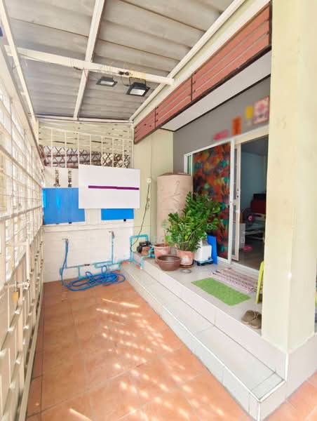 Buathong Thani Phase 15 : บัวทองธานี เฟส 15, นนทบุรี, ตำบลบางบัวทอง อำเภอบางบัวทอง จังหวัดนนทบุรี, บางบัวทอง, นนทบุรี, 100 ตร.ม., ทาวน์เฮ้าส์ ขาย, โดย The Best Property แอร์, 500440495 - DDproperty.com
