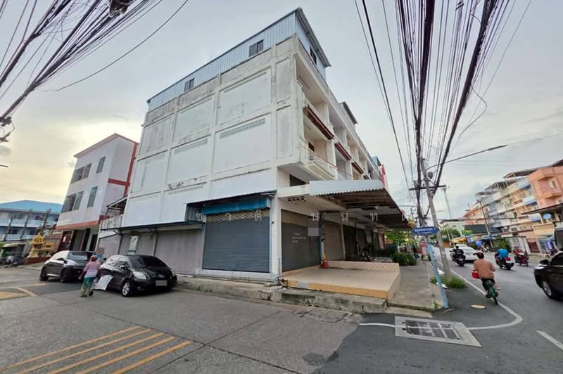 ขาย/เช่า อาคารพาณิชย์ 4 ชั้น เนื้อที่ 28.2 ตร.ว. ซอยเปียร์นนท์, ซอยทหารบก 1, Pathum Thani, Khu Khot, Lam Luk Ka, Pathum Thani, , 216 sqm, Shophouse For Sale, by ชนะชาติ นนท์ตา, 500440514 - DDproperty.com