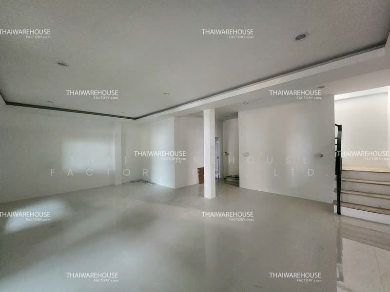 ให้เช่าโรงงานและโกดัง ลาดสวาย ลำลูกกา ปทุมธานี 600 ตร.ม. พื้นที่สีม่วง รถเทรลเลอร์ 40 ฟุตเข้าได้, ปทุมธานี, ลาดสวาย, ลำลูกกา, ปทุมธานี, 600 ตร.ม., โกดัง-โรงงาน ให้เช่า, โดย THAI WAREHOUSE FACTORY CO., LTD., 500440542 - DDproperty.com