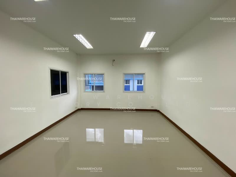 ให้เช่าโรงงานและโกดัง บึงคำพร้อย ลำลูกกา ปทุมธานี 300 ตร.ม. รถเทรลเลอร์ 40 ฟุตเข้าได้ พร้อมสำนักงาน, ปทุมธานี, บึงคำพร้อย, ลำลูกกา, ปทุมธานี, 300 ตร.ม., โกดัง-โรงงาน ให้เช่า, โดย THAI WAREHOUSE FACTORY CO., LTD., 500440554 - DDproperty.com