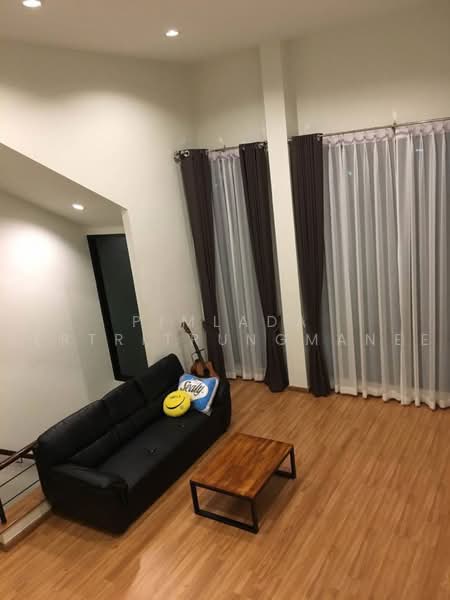 เออเบิร์นธารา เอสพาสิโอ ประชาอุทิศ 76, Bangkok, Thung Khru, Thung Khru, Bangkok, 7 Bedrooms, 250 sqm, Townhouse For Rent, by Pimlada Lertritrungmanee, 500440559 - DDproperty.com