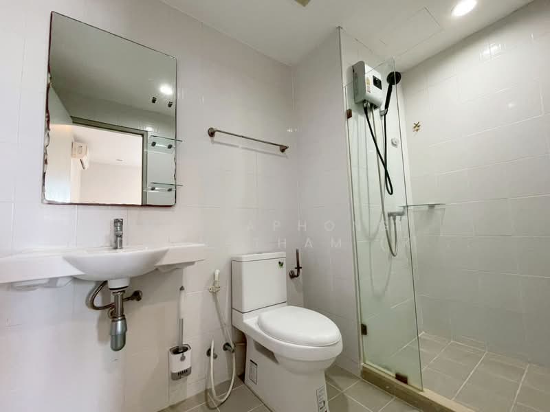 IDEO Sathorn Tha Phra, Bangkok, 221 Ratchaphruek Road, Bukkalo, Thon Buri, Bangkok, 1 Bedroom, 32 sqm, Condo For Rent, by NATTAPHONG Yodmanotham (K. Book), 500440560 - DDproperty.com