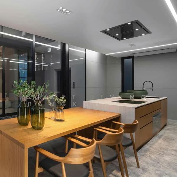 House Sathorn 15, Bangkok, สาทรเหนือ, Thung Wat Don, Sathon, Bangkok, 3 Bedrooms, 460 sqm, Single Detached House For Sale, by Smart Living Bangkok Co.,Ltd., 500440603 - DDproperty.com