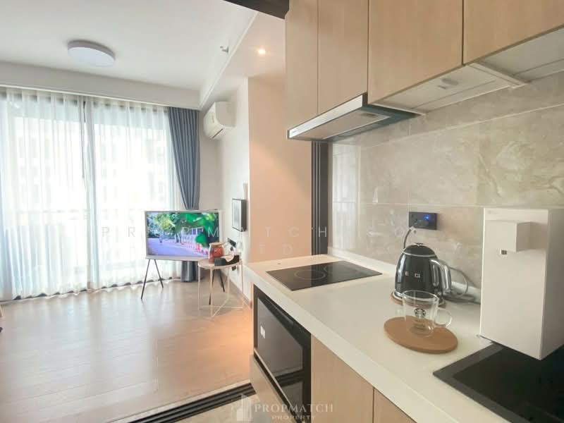 Regal Sathon-Naradhiwas, Bangkok, Naradhiwas Rajanagarindra Road, Thung Maha Mek, Sathon, Bangkok, 2 Bedrooms, 42 sqm, Condo For Rent, by PROPMATCH CO., LTD., 500440613 - DDproperty.com