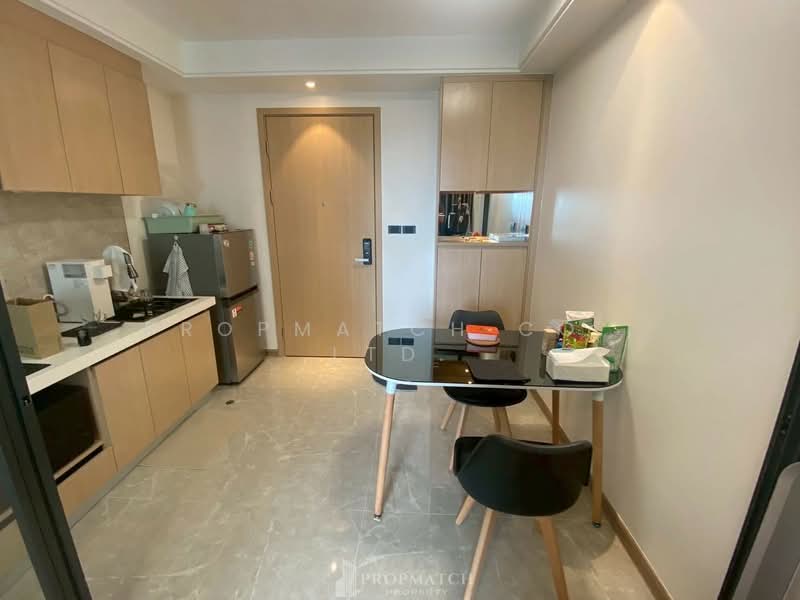 Regal Sathon-Naradhiwas, Bangkok, Naradhiwas Rajanagarindra Road, Thung Maha Mek, Sathon, Bangkok, 2 Bedrooms, 42 sqm, Condo For Rent, by PROPMATCH CO., LTD., 500440613 - DDproperty.com