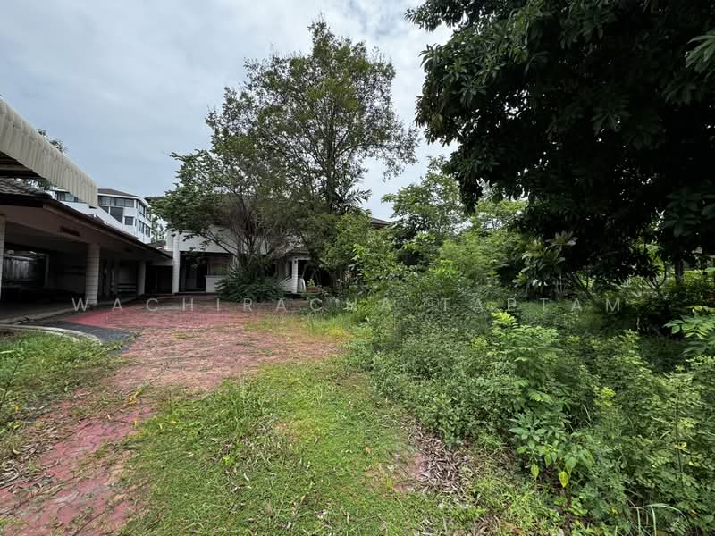 Thana City is selling land with a house included, Samut Prakan, บางนา-ตราด, Bang Chalong, Bang Plee, Samut Prakan, 5 Bedrooms, 1,000 sqm, Single Detached House For Sale, by Wachiracha Taptam, 500440614 - DDproperty.com