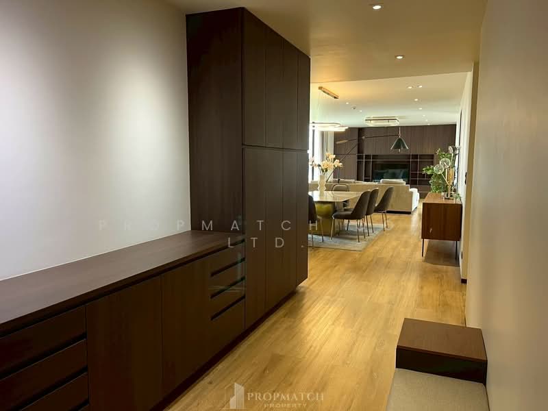 Raveevan Space, Bangkok, Soi Sukhumvit 39, Khlong Tan Nua, Watthana, Bangkok, 3 Bedrooms, 270 sqm, Condo For Rent, by PROPMATCH CO., LTD., 500440632 - DDproperty.com