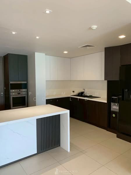 Raveevan Space, Bangkok, Soi Sukhumvit 39, Khlong Tan Nua, Watthana, Bangkok, 3 Bedrooms, 270 sqm, Condo For Rent, by PROPMATCH CO., LTD., 500440636 - DDproperty.com