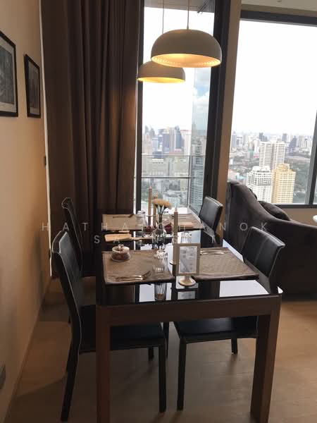 The Esse Asoke, Bangkok, 333 Soi Sukhumvit 21, Sukhumvit Road, Khlongtoei Nua, Watthana, Bangkok, 2 Bedrooms, 75 sqm, Condo For Rent, by Hathaichanok Saenset, 500440641 - DDproperty.com