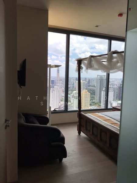 The Esse Asoke, Bangkok, 333 Soi Sukhumvit 21, Sukhumvit Road, Khlongtoei Nua, Watthana, Bangkok, 2 Bedrooms, 75 sqm, Condo For Rent, by Hathaichanok Saenset, 500440641 - DDproperty.com