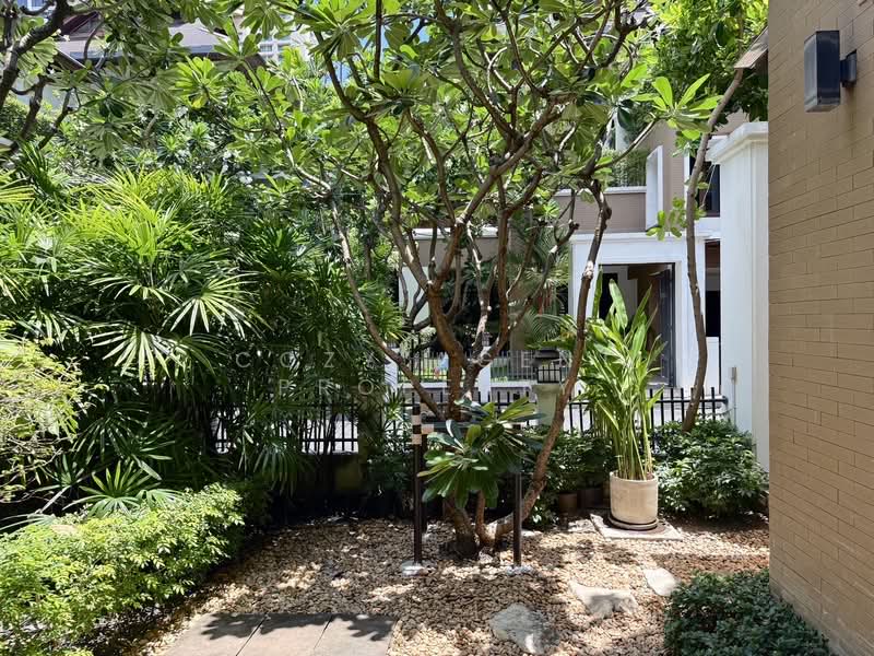 Baan Sukhumvit 18, Bangkok, 3/13-14 Sukhumvit Soi 18, Khlong Toei, Bangkok, 4 Bedrooms, 675 sqm, Single Detached House For Rent, by Cozy Agent Property, 500440657 - DDproperty.com